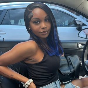 Meet your Posher, Raylaa